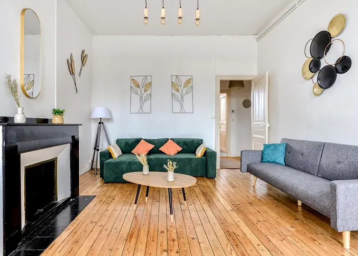 El Marty - - Climatisation - Parking Gratuit - Wifi شقة *